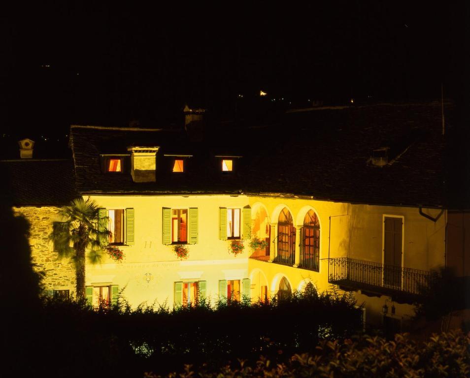 La Contrada Dei Monti Hotel ออร์ตาซันจูลิโอ ภายนอก รูปภาพ